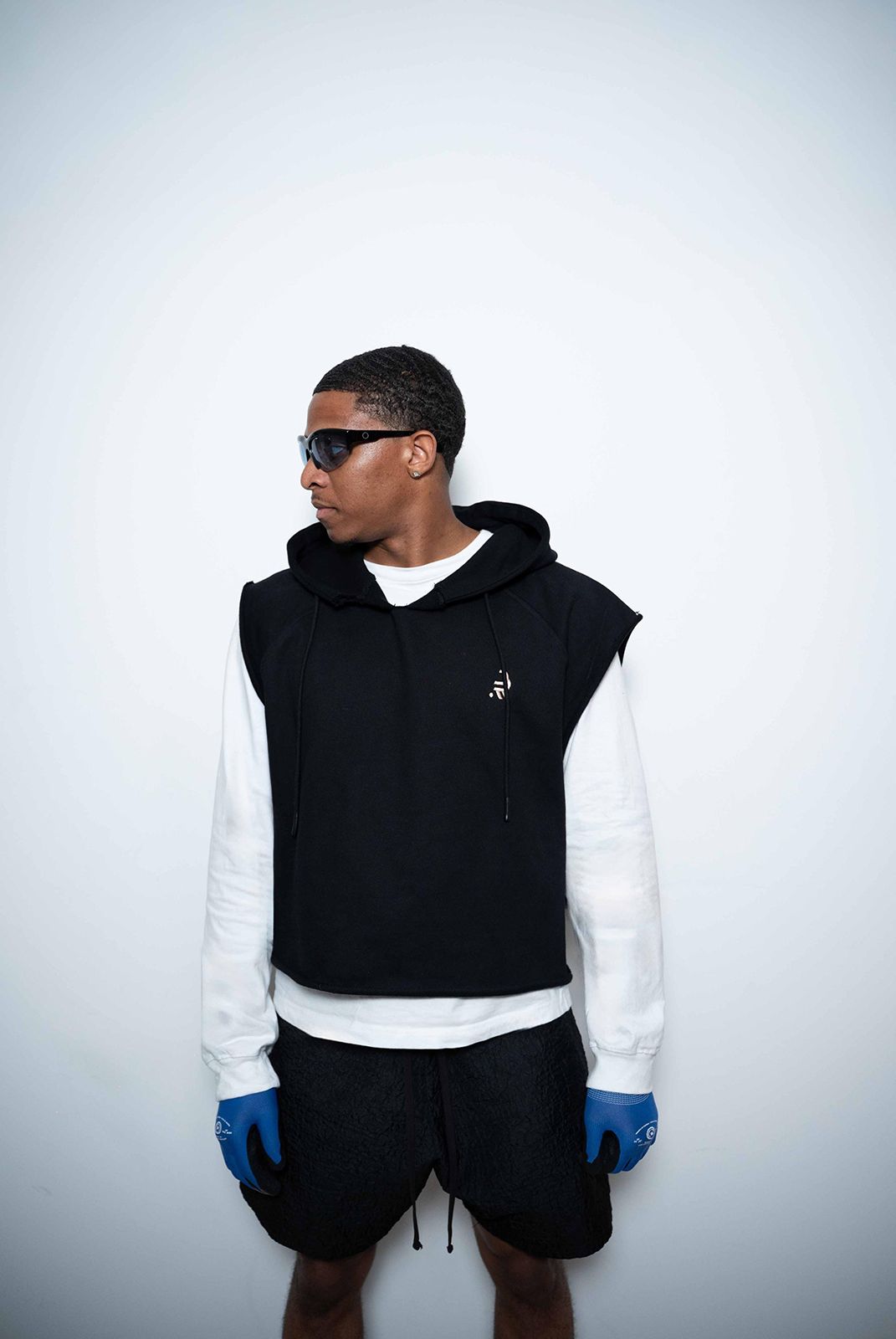Sleeveless Hoodie — Black Sample